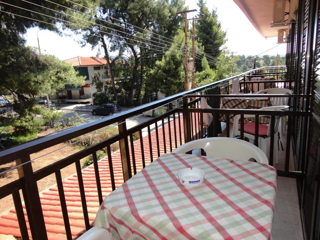 Maik Apartments Metamorfosi  Rum bild