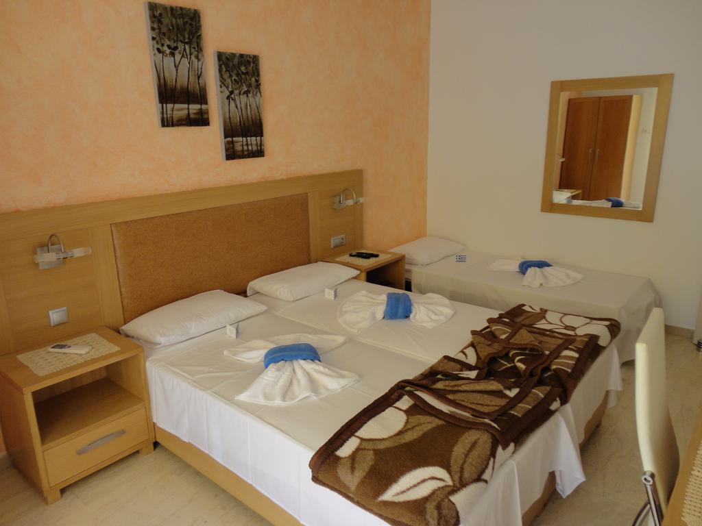 Maik Apartments Metamorfosi  Rum bild