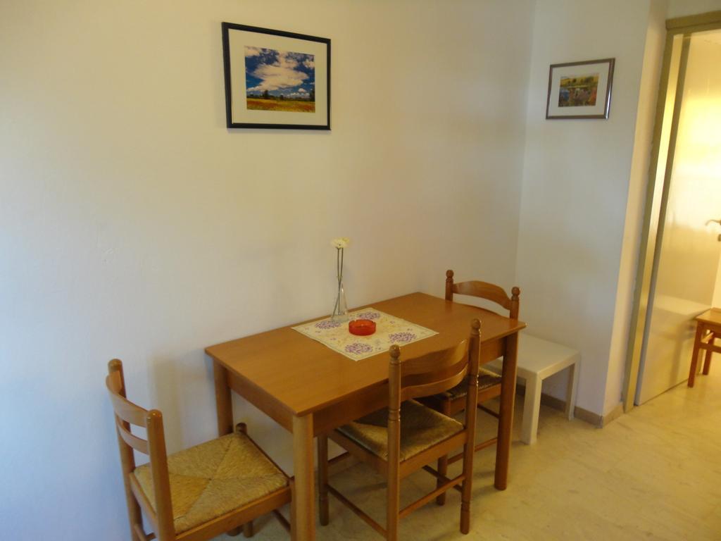 Maik Apartments Metamorfosi  Rum bild